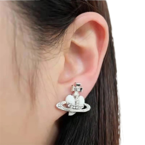 Orb Heart Earrings (white)- one available! - Picture 2 of 4